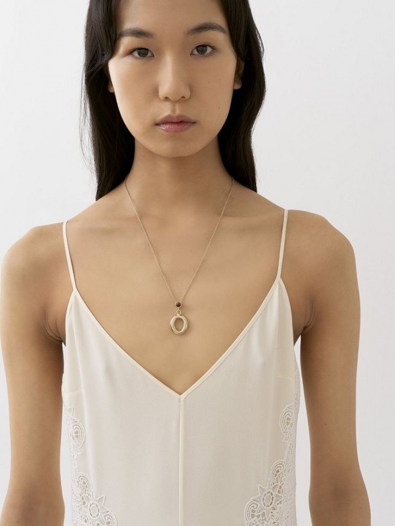 Chloe Alphabet With Pendant Halskjeder Gull | CHE-SR14341