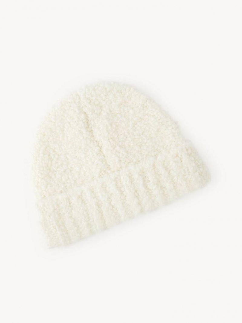 Chloe Curly Knit Beanie Hatt Beige | CHE-SR14475