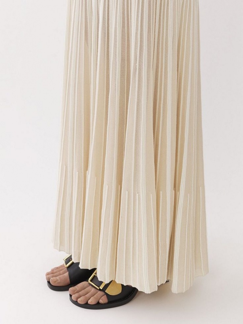 Chloe Flared Maxi Strikkevarer Hvite | CHE-SR13940